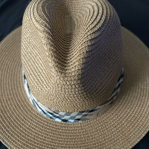 Fedora hat